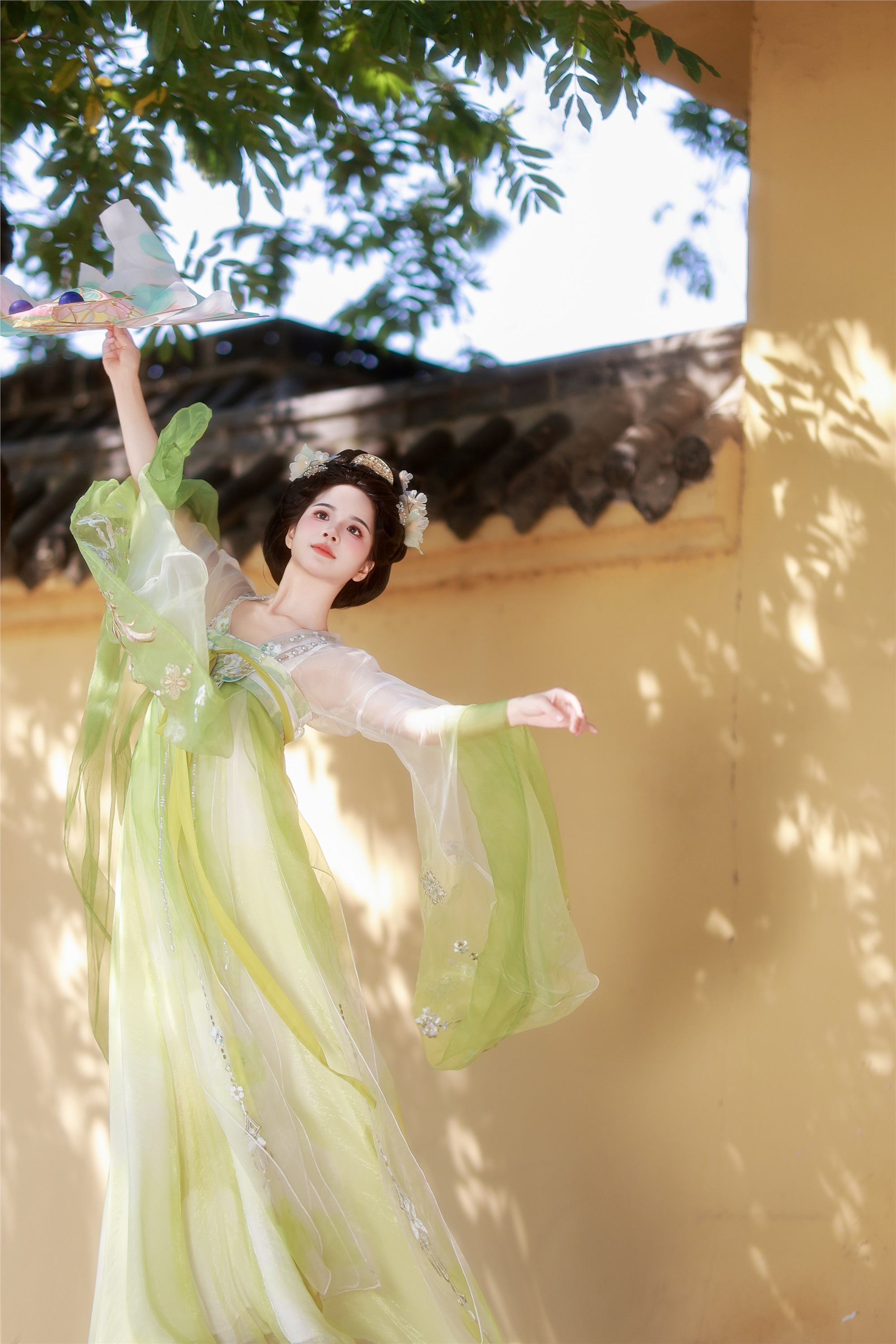 YITUYU艺图语 2025.01.28 流光 小杜同学